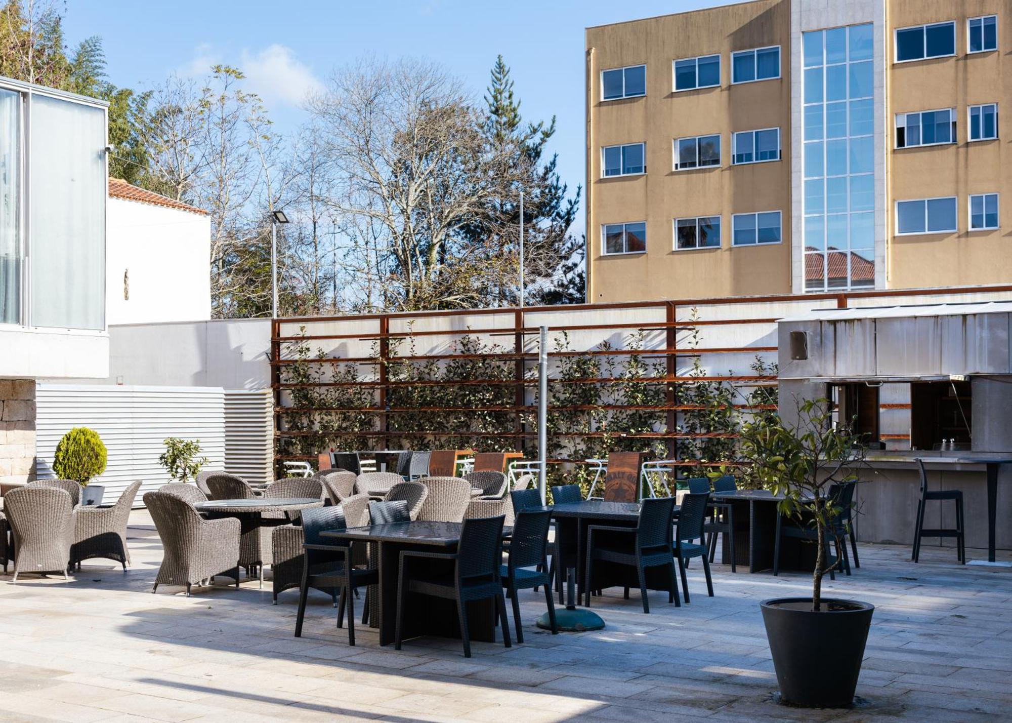 Da Praca Hostel Santa Maria da Feira Εξωτερικό φωτογραφία
